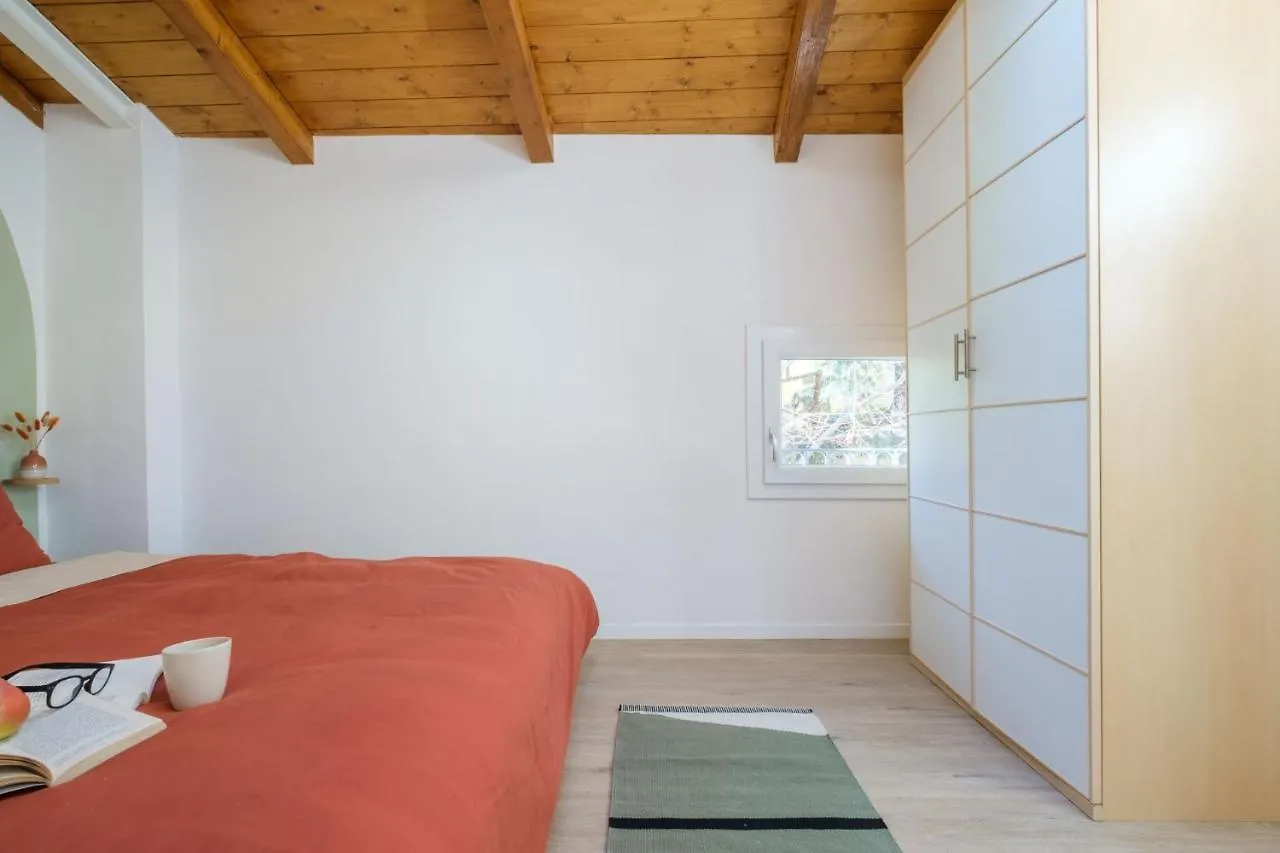 Villa In Centro Con Giardino - Reste Il Sentiero Bologna Bed & Breakfast